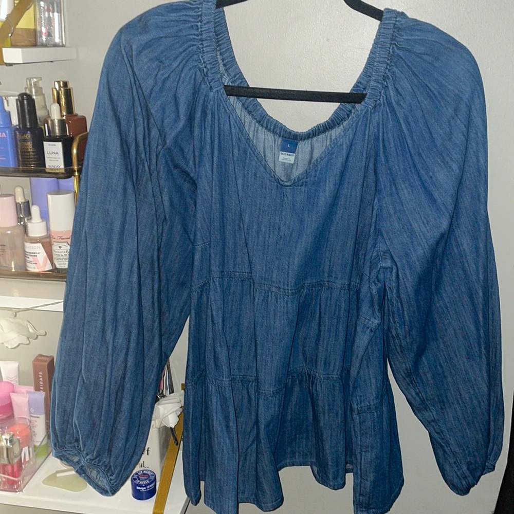 New Old Navy denim tiered top with bell sleeves Sz L